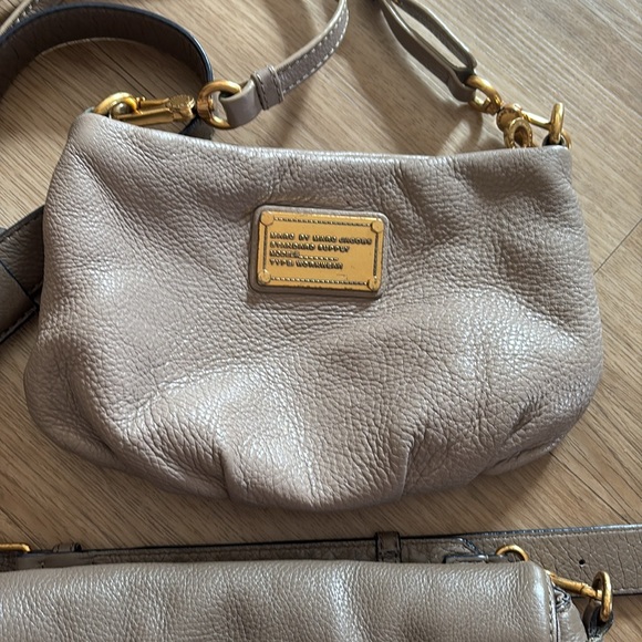 Lot of (2) Marc by Marc Jacobs purses - Picture 3 of 13